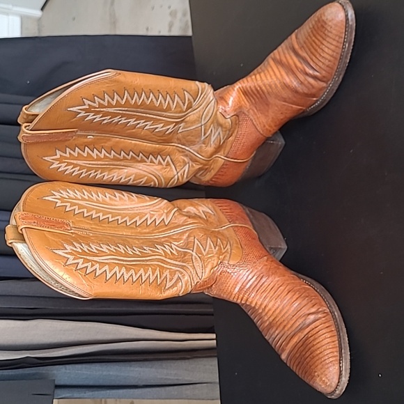 Dan Post Lizard Cowboy Boot - Picture 8 of 9